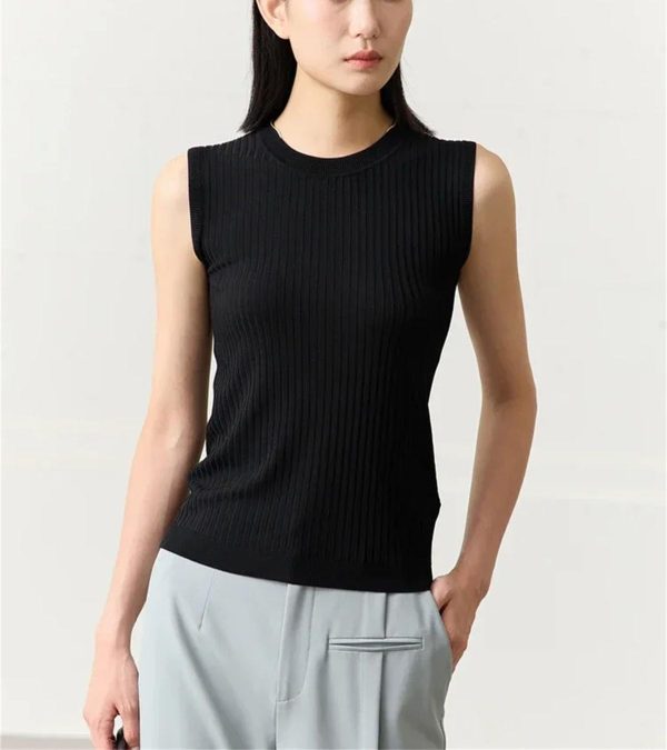Women's Knitted Camisole Vest - O-Neck Straight Tank for Casual Summer Wear
