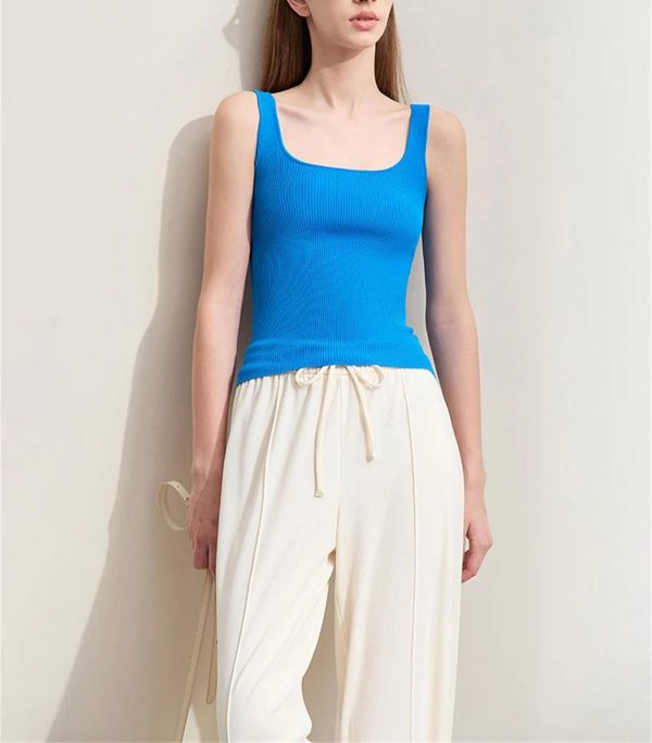 Women's Chilled Silk Camisole - U-Neck Refreshing Undershirt for Summer Minimalist Basics