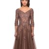 Women's Floral Lace Appliques 3/4 Sleeve Mother of The Bride Dresses Long V Neck Formal Dresses with Pockets YZTS028