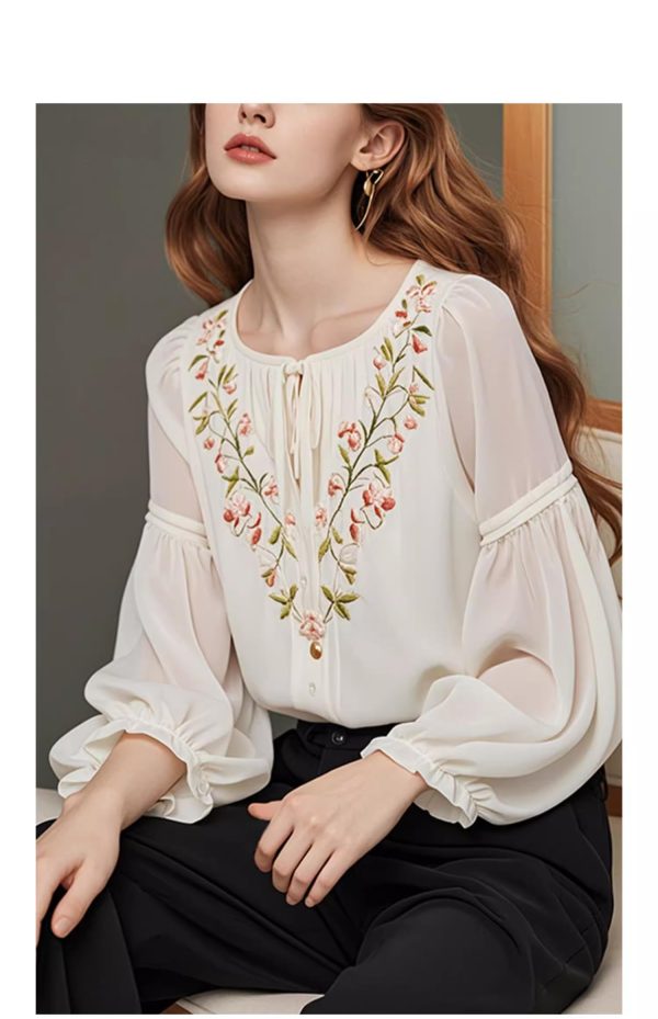 Ladies' Summer Chiffon Long-Sleeved Top for Handicraft Markets Markets Blouse for Women