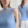 Women's Mock Neck Knit Camisole - Double Curved Yarn Top for Sleeveless Elegance