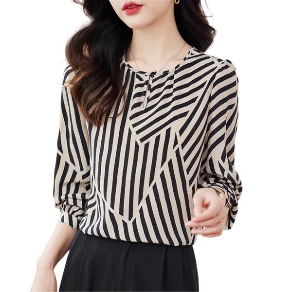 Ladies' Summer Long-Sleeved Chiffon Shirt Flowing for Work Travel Daily Elegant Blouse for Women