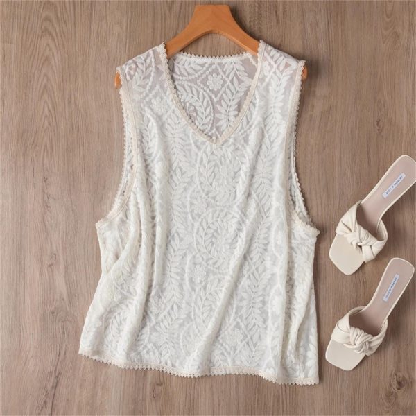 Women’s 100 Percent Mulberry Silk Embroidery Sleeveless Hollow White Vest