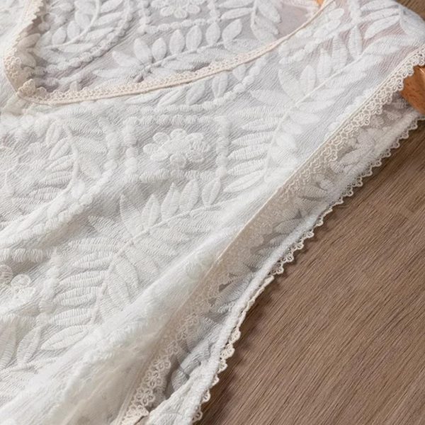 Women’s 100 Percent Mulberry Silk Embroidery Sleeveless Hollow White Vest